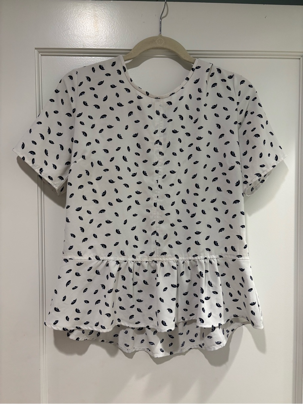 Ann Taylor White Shell Top with Navy Teardrop Print